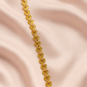 Nineora LovePetal Heart Chain